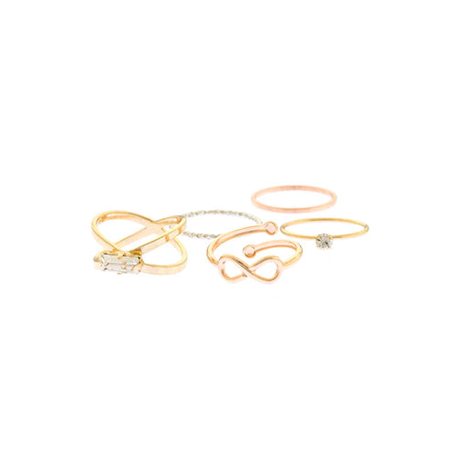 Crystal Delicate Ring Set - Jewelry Buzz Box
 - 1