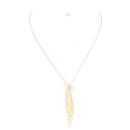 Fancy Feather Necklace Set - Jewelry Buzz Box
 - 2